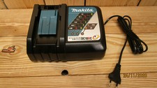 Chargeur Rapide MAKITA 18 V Li-Ion DC18RC / !! PRIX D'ACTION !! /