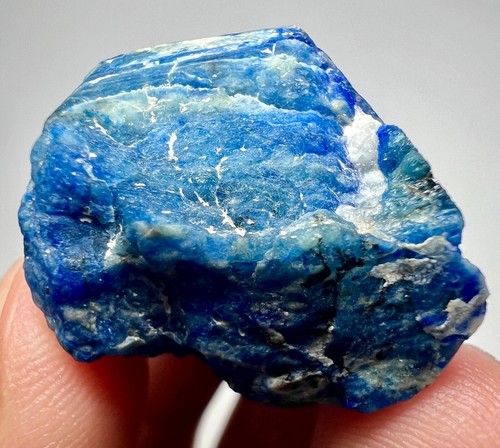 54 Karat gut abgeschlossener blauer Afghanit Kristall aus Badakhshan, Afghanistan. - Bild 12 von 12