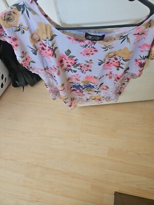 Absolutely Famous Women's Short Sleeve Blouse Multicolor Floral Size Small 