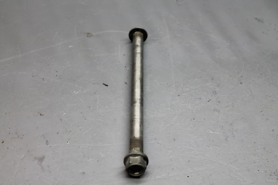 Honda Interceptor 500 1984 eje trasero llanta trasera eje perno pivote Foto 4 de 4