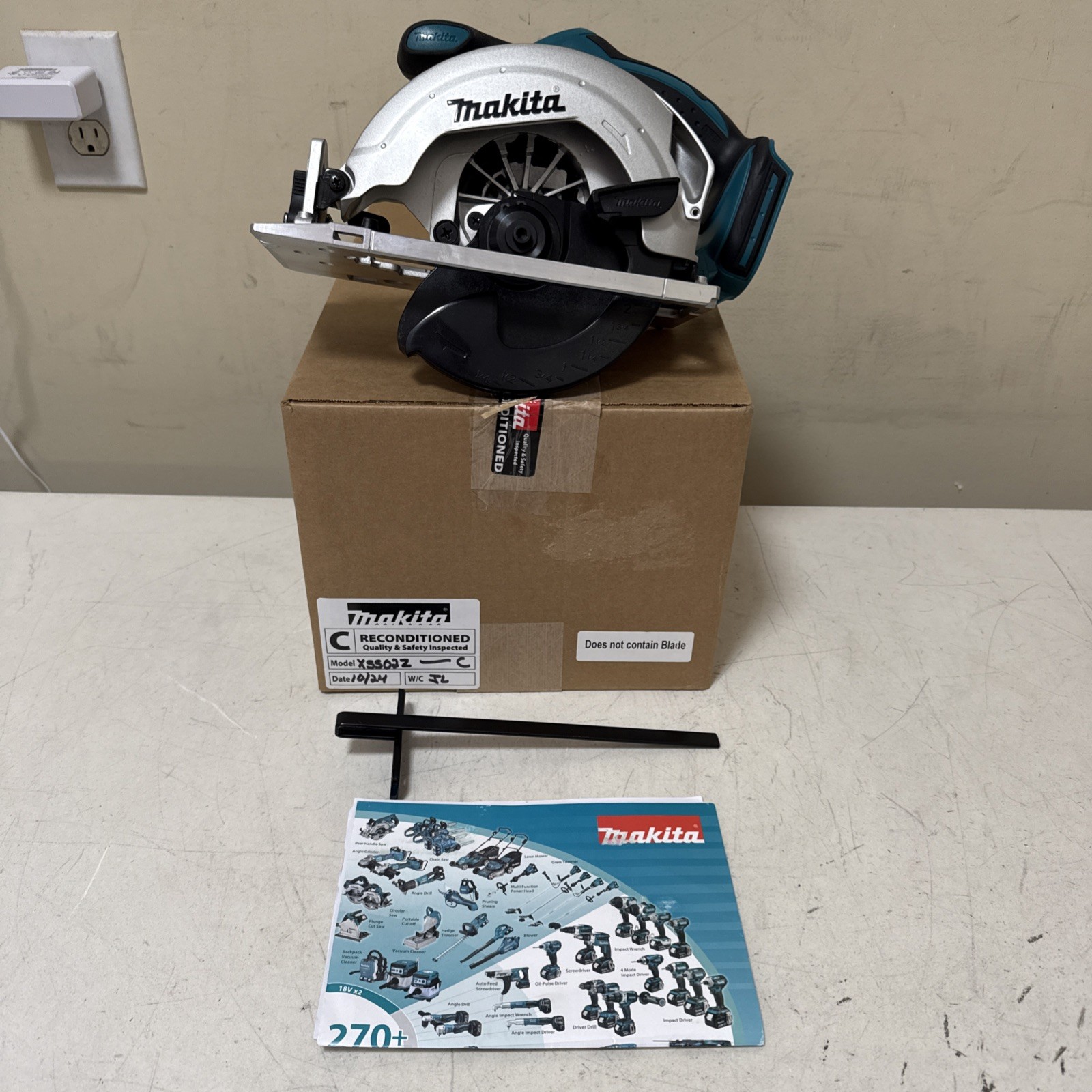 XSS02Z Reconditioned 18V LXT&reg; Cordless 6‑1/2" Circular Sa