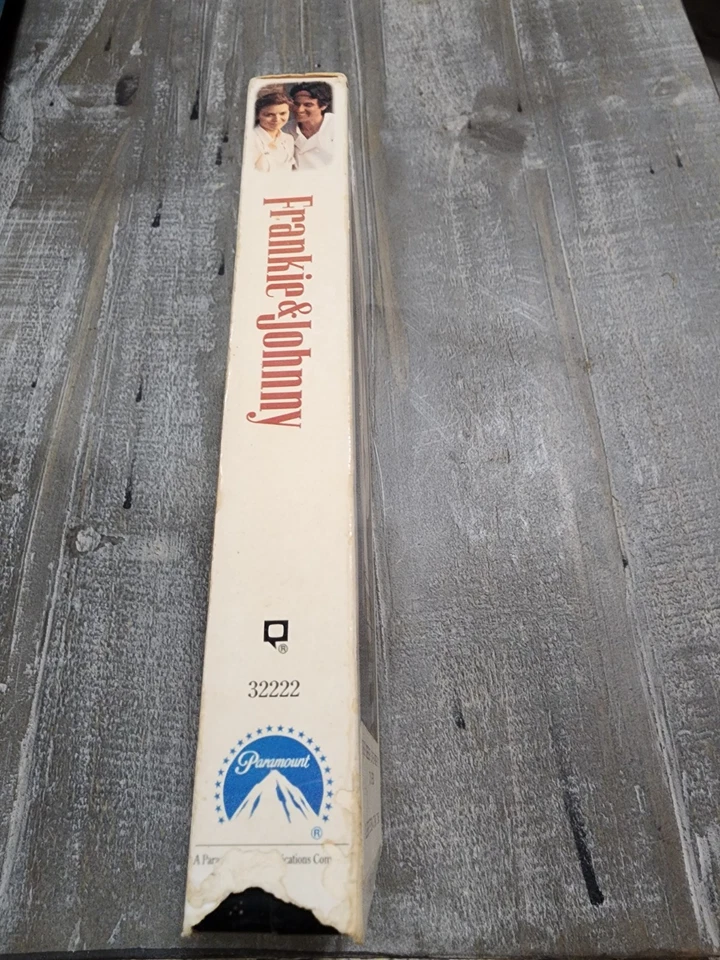 FRANKIE & JOHNNY (1992 VHS) Al Pacino Michelle Pfeifer PROMO SCREENER Rated R - Image 4 of 4