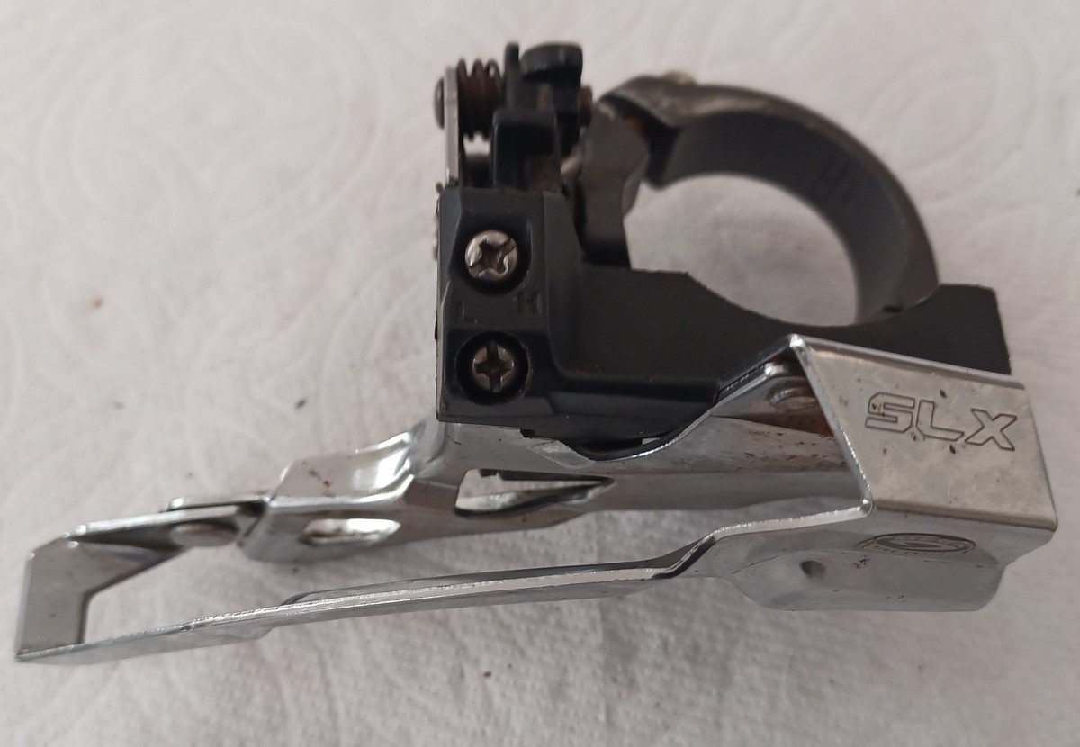 Első váltó SHIMANO SLX FD-M660 3 x 10 sebességes, 34,9 mm-es bilincses