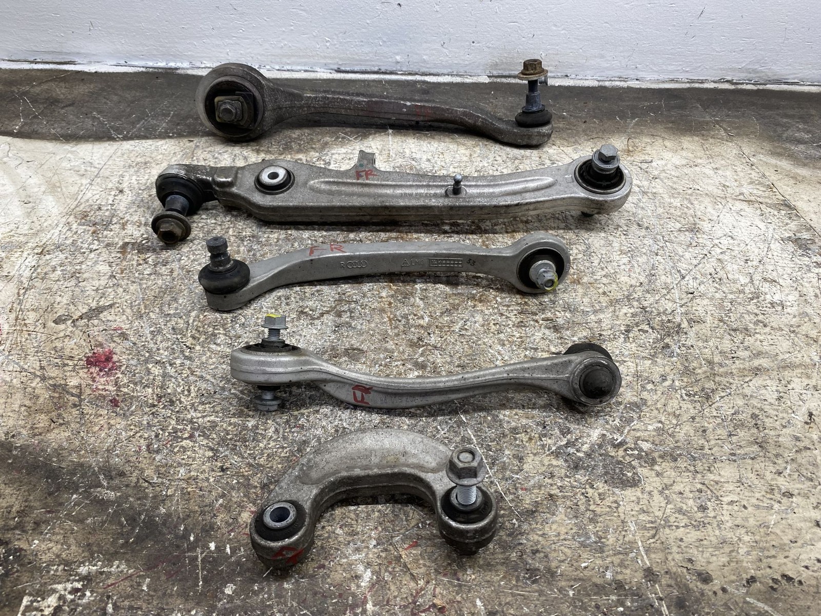 Bentley Flying Spur 2013-2019 FRONT+RIGHT Control arm