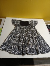 Urban outfitters black white geometric cap sleeve lined blouse tunic small women