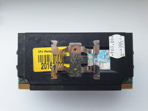 Processeur vintage Intel Pentium II 233 266 300 333 350 400 450 slot 1 - Photo 13/25