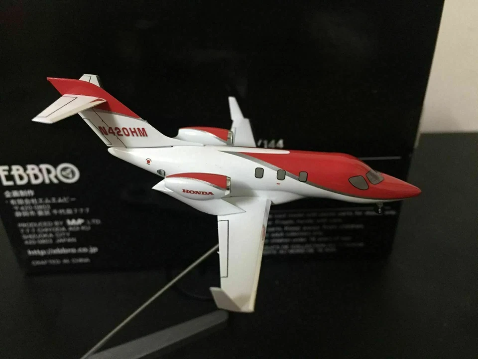 Ebbro 1/144 Scale Full Metal Model Hondajet Honda N420EX Airplane Red/White - Image 4 of 4