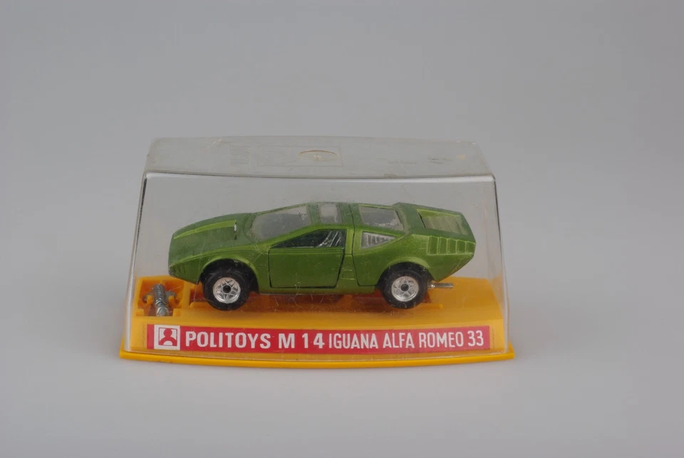 POLITOYS (M14) Alfa Romeo 33 Iguana verde metallizzato - Immagine 2 di 4