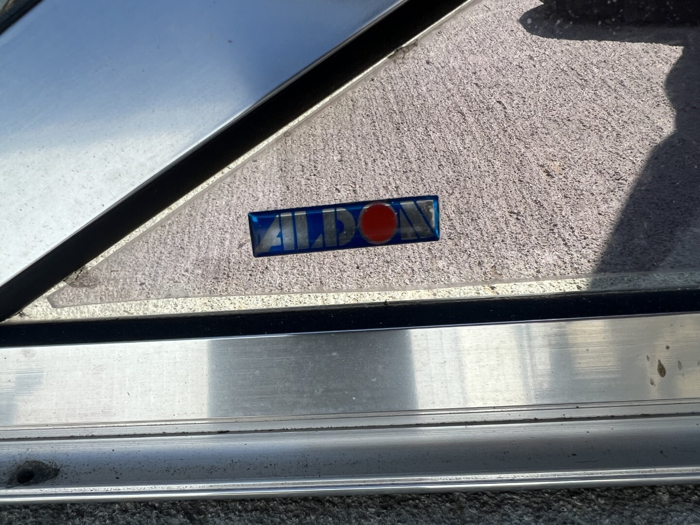 98 Glastron 185 BR Boat curved window windshield windshield right left