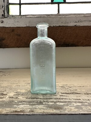Aqua Glass Antique PROF DEGRATH'S ELECTRIC OIL PHILADA MEDICINE BOTTLE