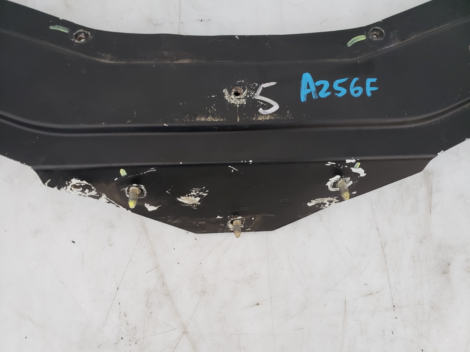 ✅ 03-12 OEM Maserati Quattroporte M139 Front Upper Radiator Support Bracket