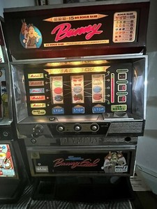 Pachislo Japanese Token Slot Machine - Bunny Girl