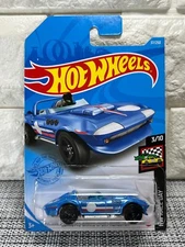 Hot Wheels HW Race Day 3/10 Corvette Grand Sport Roadster 37/250 Blue