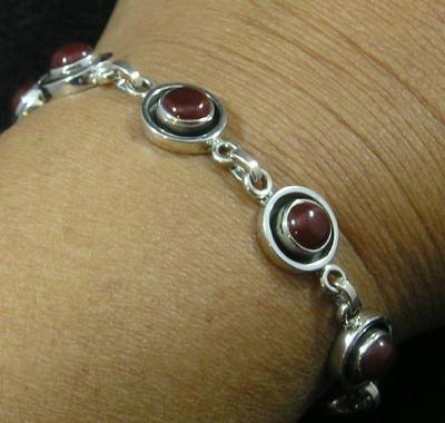 .925 Antiqued STERLING SILVER Round Dark CARNELIAN Gemstone BRACELET 8''