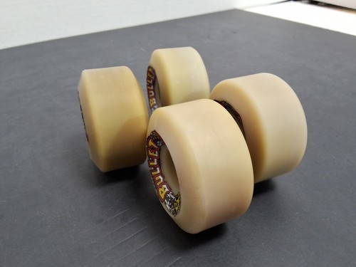 Vintage Santa Cruz Bullet 63mm 95A skateboard wheels NOS - Picture 5 of 5