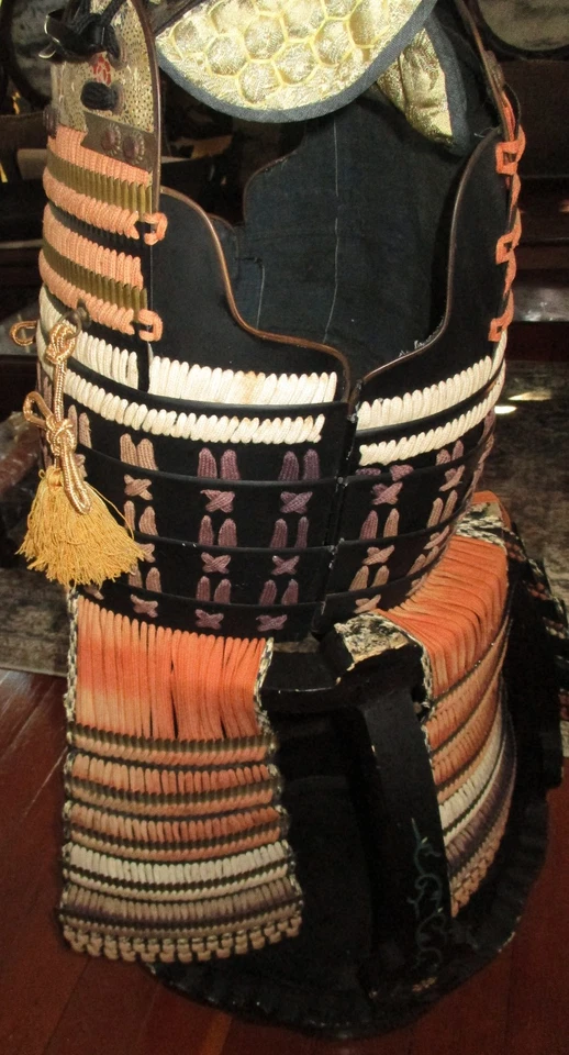 日本武士盔甲 Do Kusazuri Cuirass 二手 30 英寸 L 含 kusazuri — 第 4/4 张图片