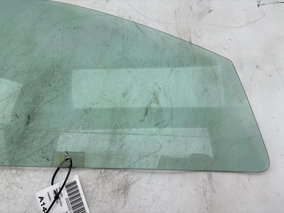 00-02 Saturn Sw2 puerta delantera pasajero ventana cristal Foto 4 de 4