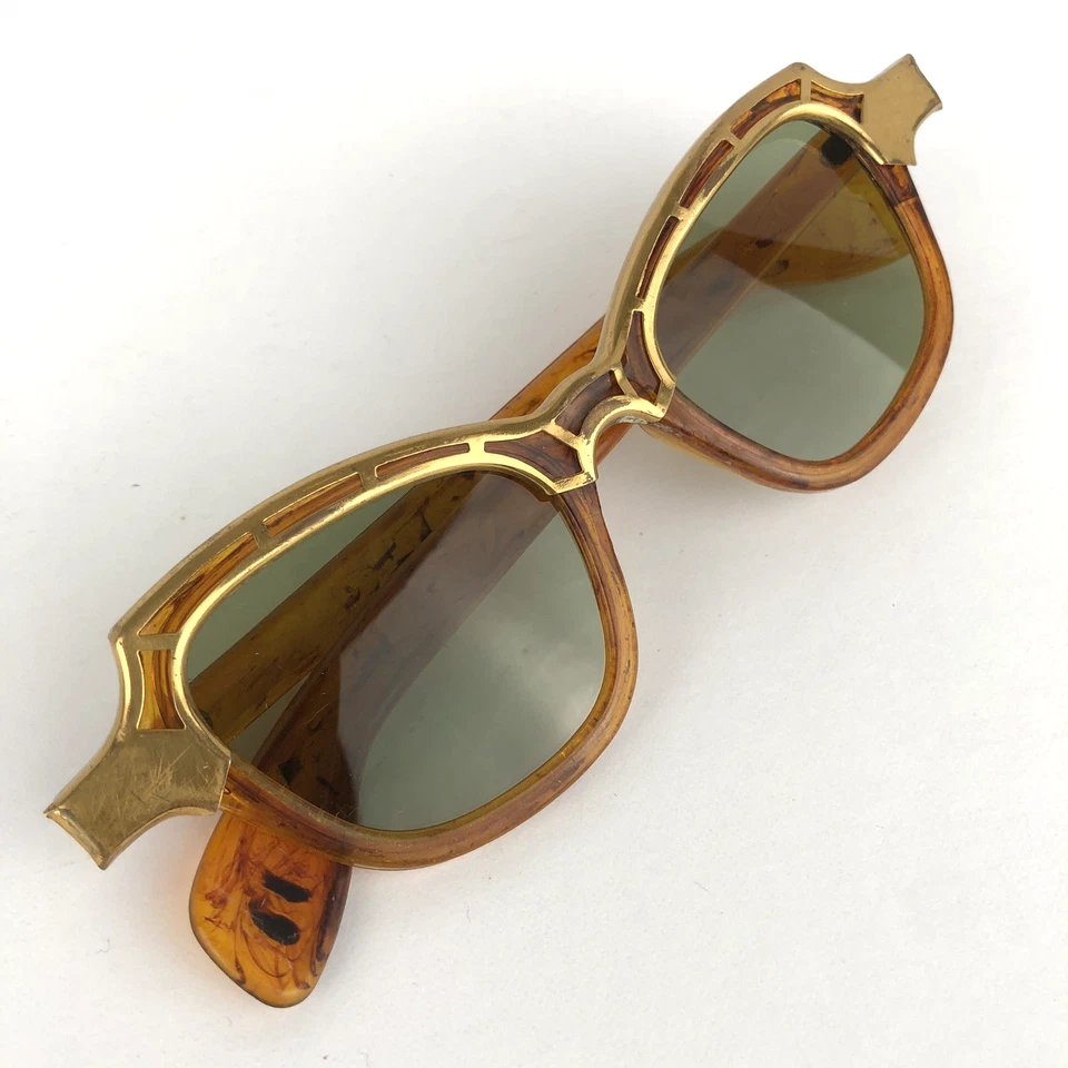 Gafas de sol de colección años 50 ojo de gato marrón + adorno dorado hechas en EE. UU. Foto 3 de 4