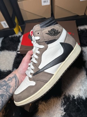 Size 9.5 - Jordan 1 Retro OG x Travis Scott High Mocha