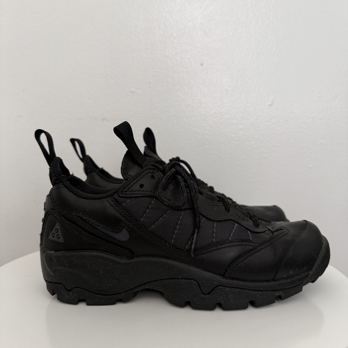 Nike ACG Air Mada Men's Sneakers Boots Size 7 women's 9 Gorpcore