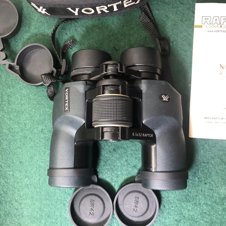 Vortex Optics Raptor 6.5x32mm Porro Prism Hunting Binoculars Model R365 - VGC - Image 2 of 4