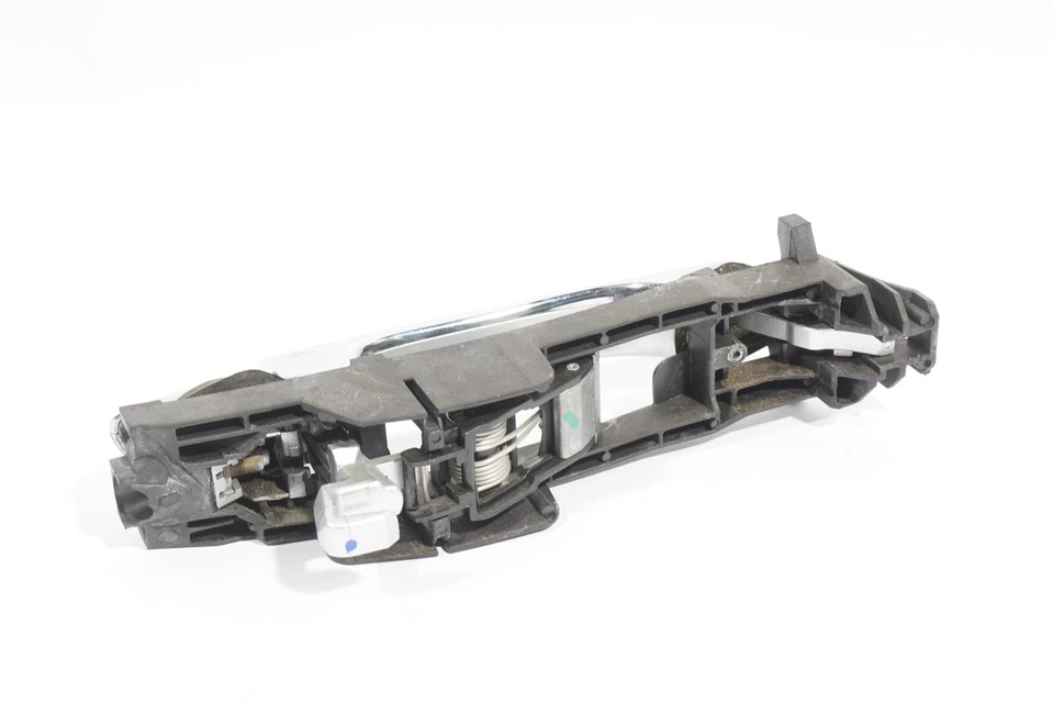 2006-2008 MERCEDES BENZ CLS500 W219 MAÇANETA EXTERNA TRASEIRA ESQUERDA PRATA OEM - Imagem 4 de 4