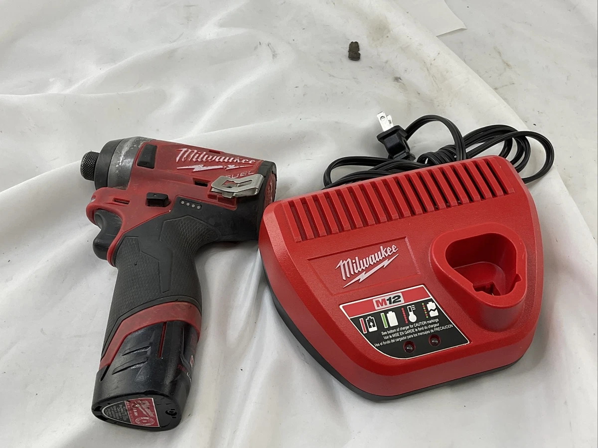 Milwaukee M12 - Impact Drivers