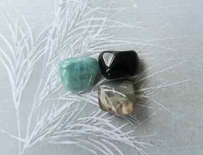 Scorpio Gemstone Healing Kit; Apache Tear; Aquamarine; Black Moonstone