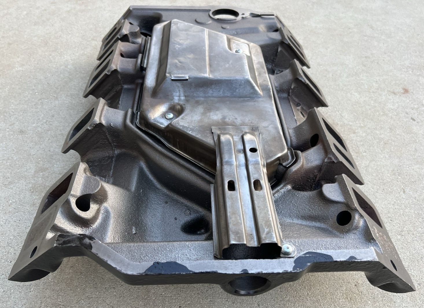 C2ae FORD THUNDERBIRD 390 4 BARREL INTAKE MANIFOLD CAST IRON C2AE 2D6 1961 ...