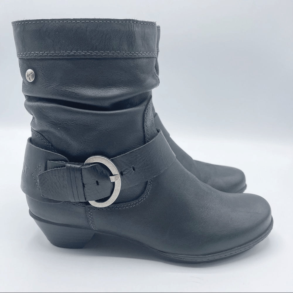 Pikolinos Brujas buckle leather booties - image 2