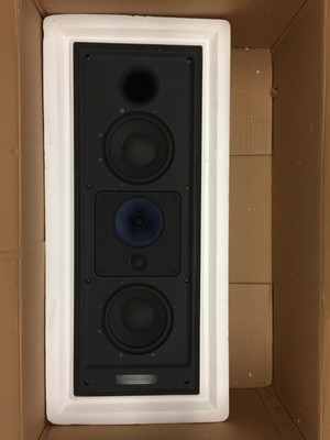 bowers & wilkins cwm7 3