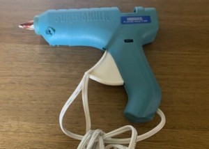 Surebonder DT-270 Glue Gun with Glue Sticks