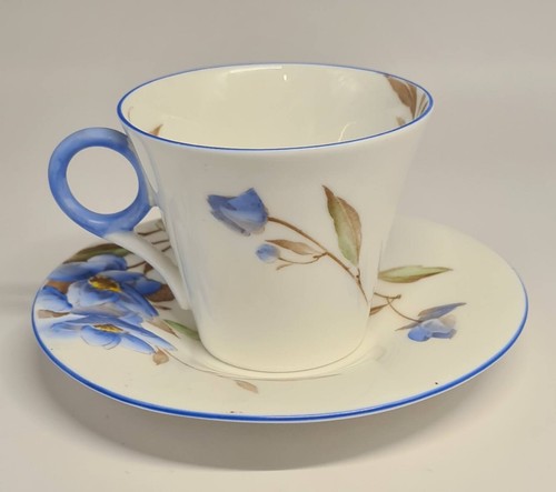Shelley Regent forma demitasse 12025 Syringa taza de café floral, platillo 1932 - Imagen 5 de 9
