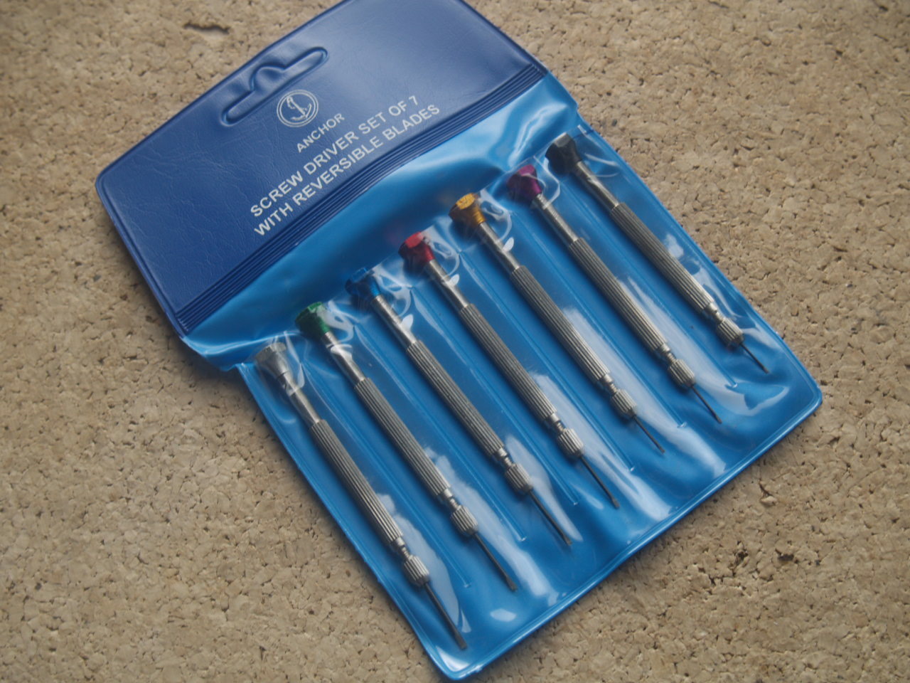 Professional Watch Repair Screwdriver Set - 7 Reversible Blades in Compact Pouch-image