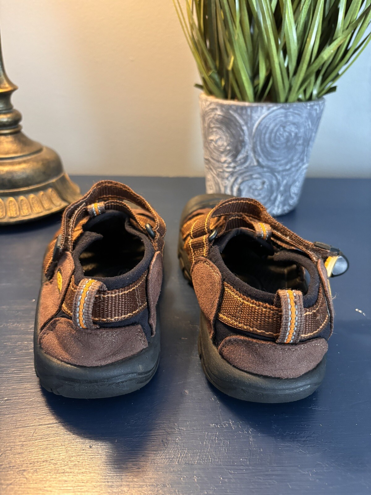 Sandali da trekking Keen marroni e marroni Newport H2 scarpe da acqua outdoor bambini grandi taglia 5