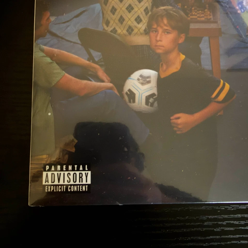 DEMI LOVATO It's Not That Deep Ivory Vinyl LP SIGNED ON COVER / JACKET - Image 4 of 4