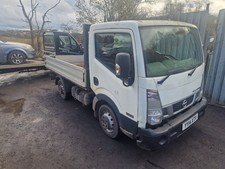 Nissan nt400 cabstar swb 2.5 dci 2014 rear axle for spares / parts full vehicle