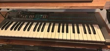 Korg Poly-800
