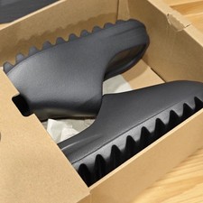 Adidas Yeezy Slide ONYX HQ6448 Unisex Slipper Sandal New Without Box