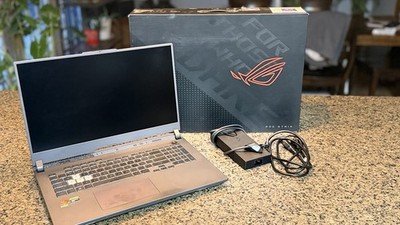 ASUS ROG Strix G17 (2023) 17.3  QHD 240Hz Gaming Laptop - AMD Ryzen 9 RTX 4060