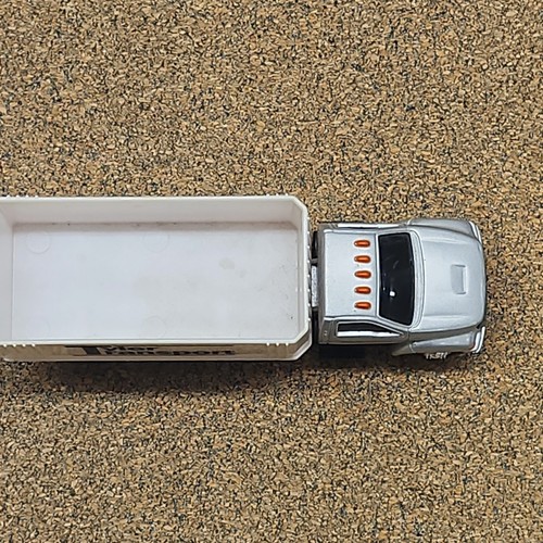 1/64 Ertl Ford F-750 Grain Truck, Tyler Transport - Picture 5 of 7