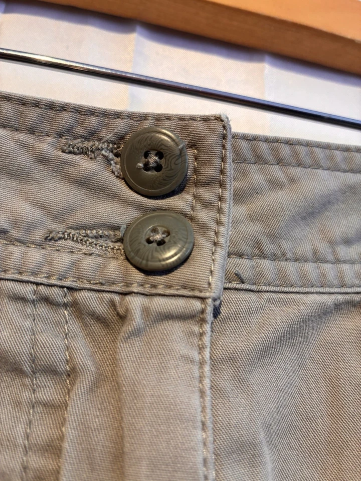 Pantalones cortos utilitarios Bass para mujer talla 8 caqui bolsillos cargo 100 % algodón  Foto 3 de 4