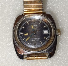 N° 1  MONTRE MECANIQUE DE PLONGEE MARQUE KELTON WATER RESISTANT 25 METRES