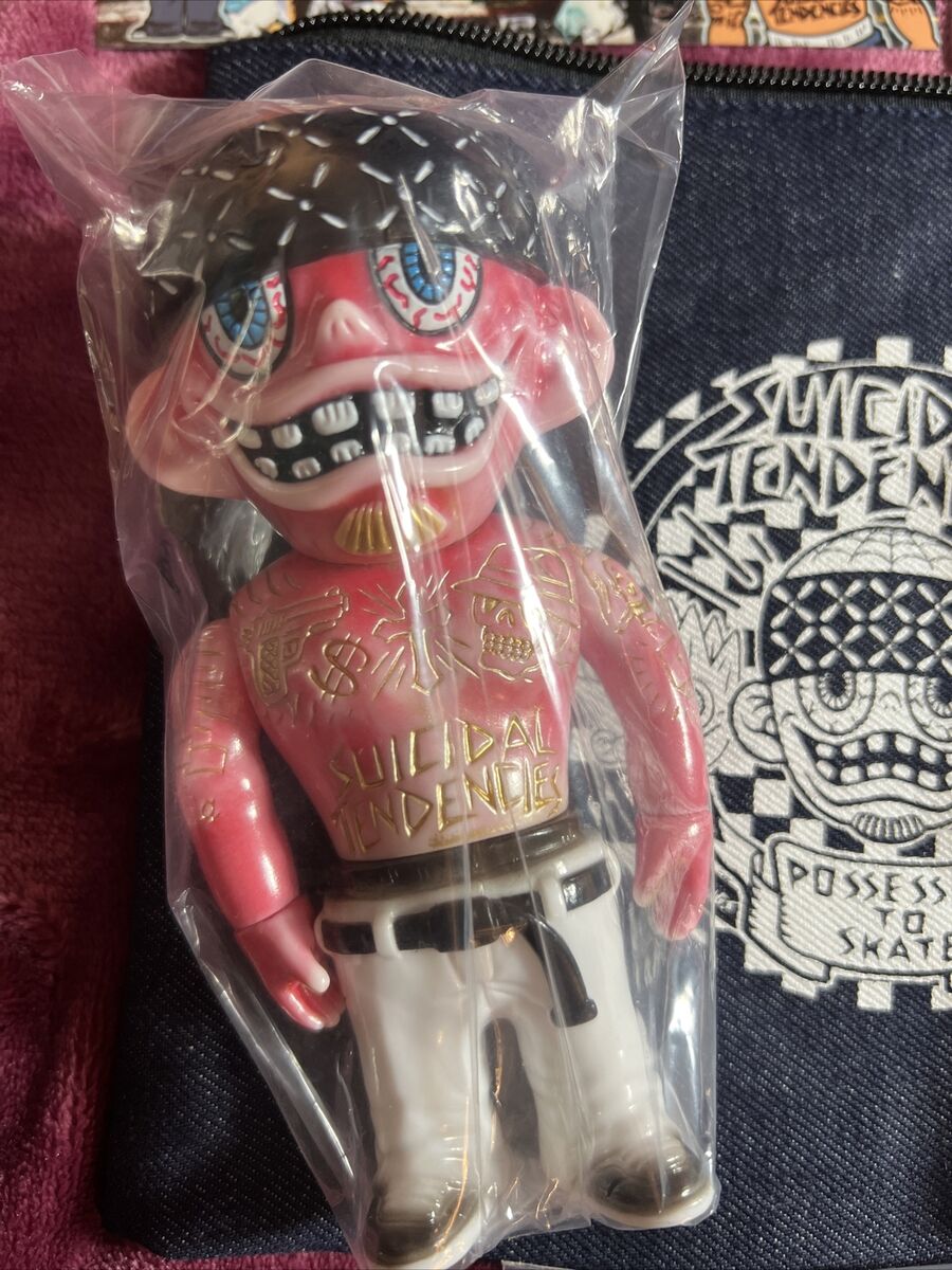 Blackbook Toy x Suicidal Tendencies Sofubi El Loco Skum Queen Chola White  Japan