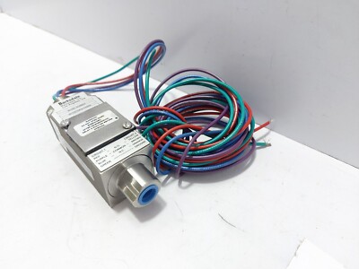 【中古】 Gentle Explosion MelloCads Shock Absorber Freightliner cab 66122 Monroe,18-60764-000