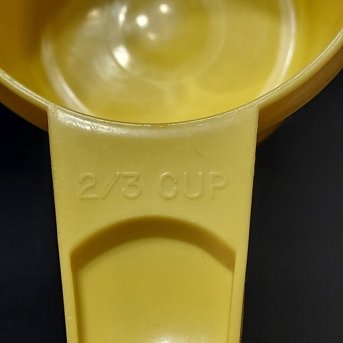 Misurino vintage Tupperware Harvest giallo 2/3 tazze ricambio #763 - Foto 6 di 10
