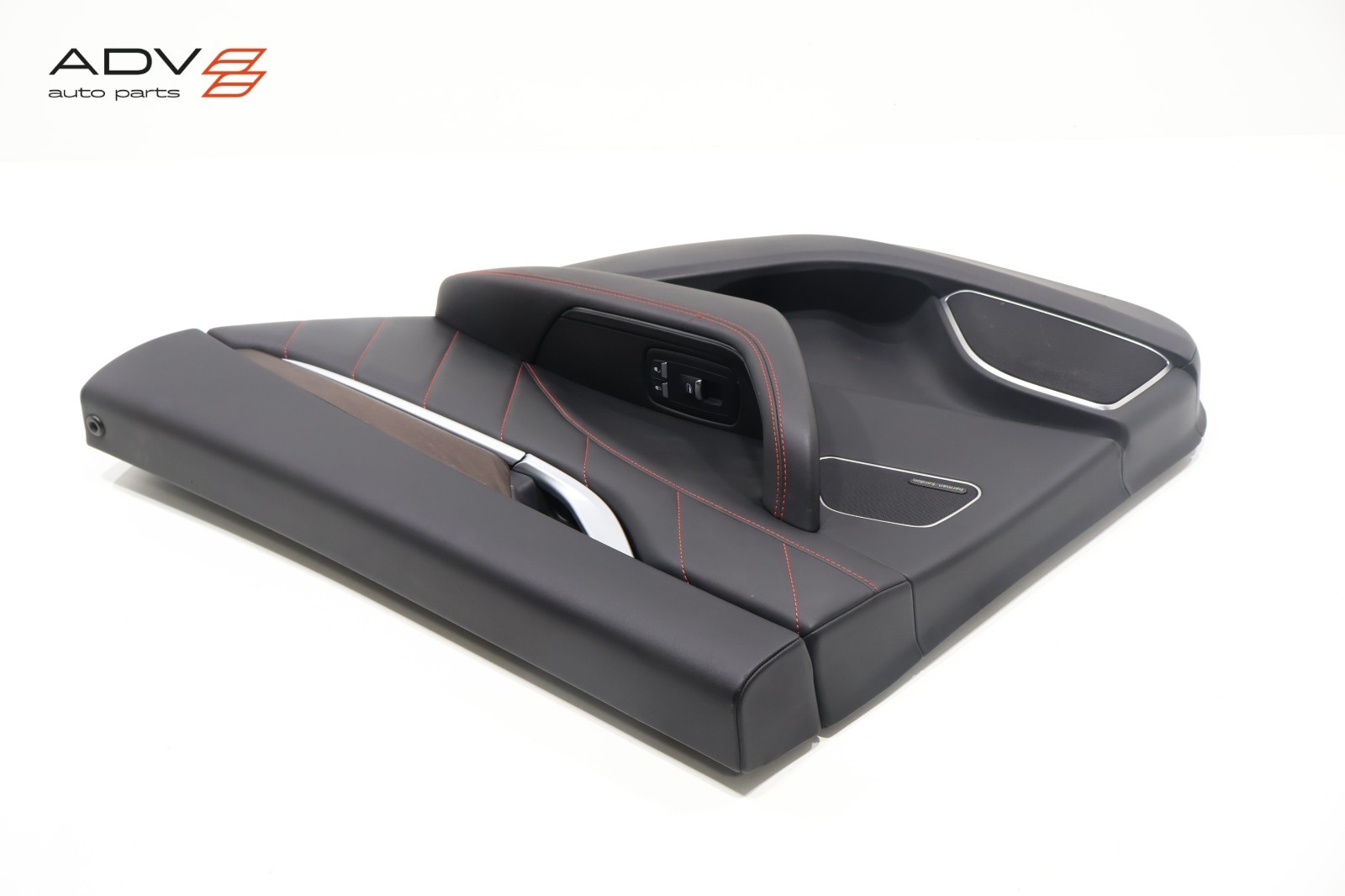 Maserati Levante 2017-2020 Rear Right Interior side cover