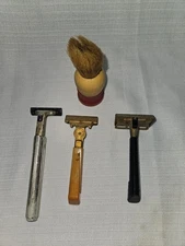 Lott of 3 Vintage Razors and shaving brush- GEM, Schick, Gillette
