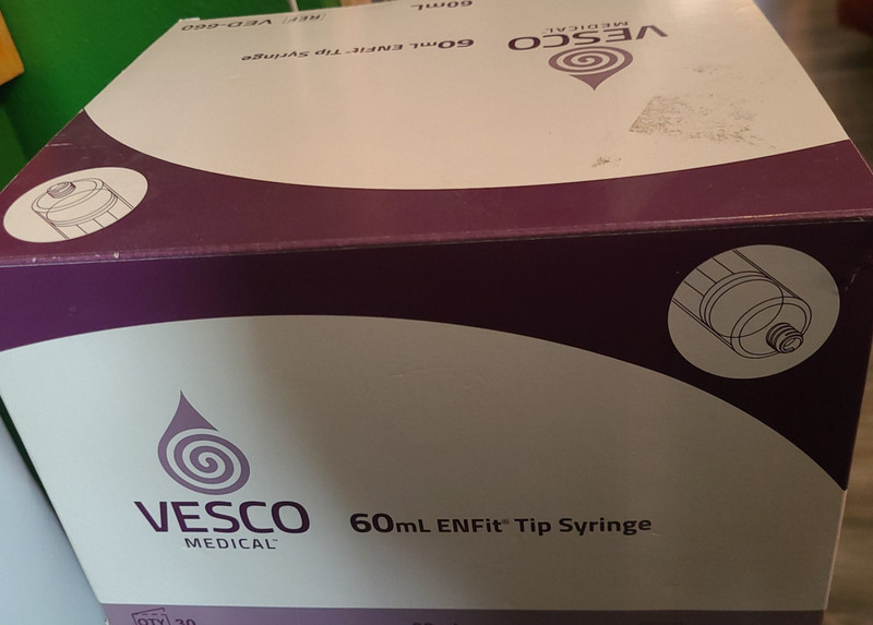 Vesco ENFit Enteral Syringe Medical 60mL Purple/Clear 30 Count New open box