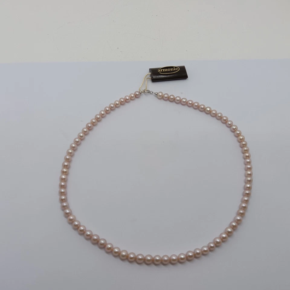 ARMONIE COLLANA DI PERLE ROSA 5-5,5 mm CON CHIUSURA IN ORO BIANCO 18KT (0477) - Immagine 4 di 4